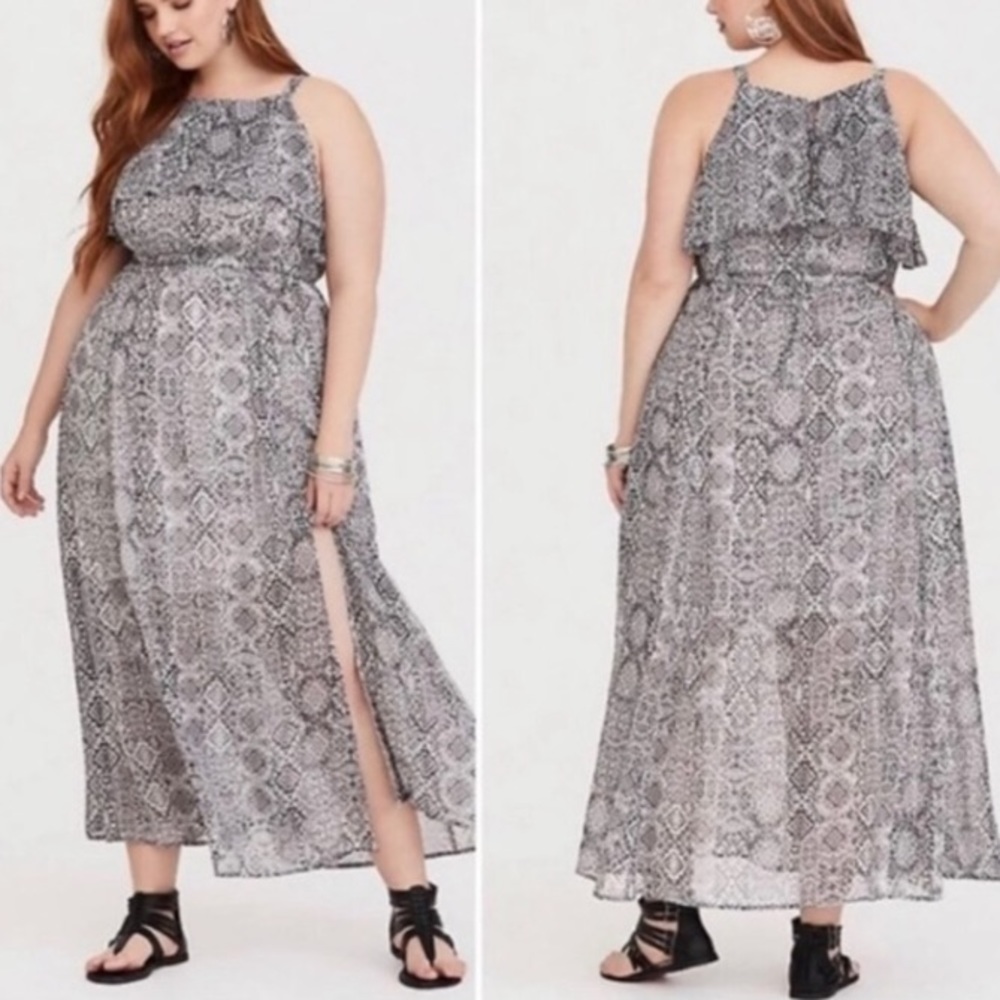 Black & White Ikat Chiffon Maxi - EUC - Torrid